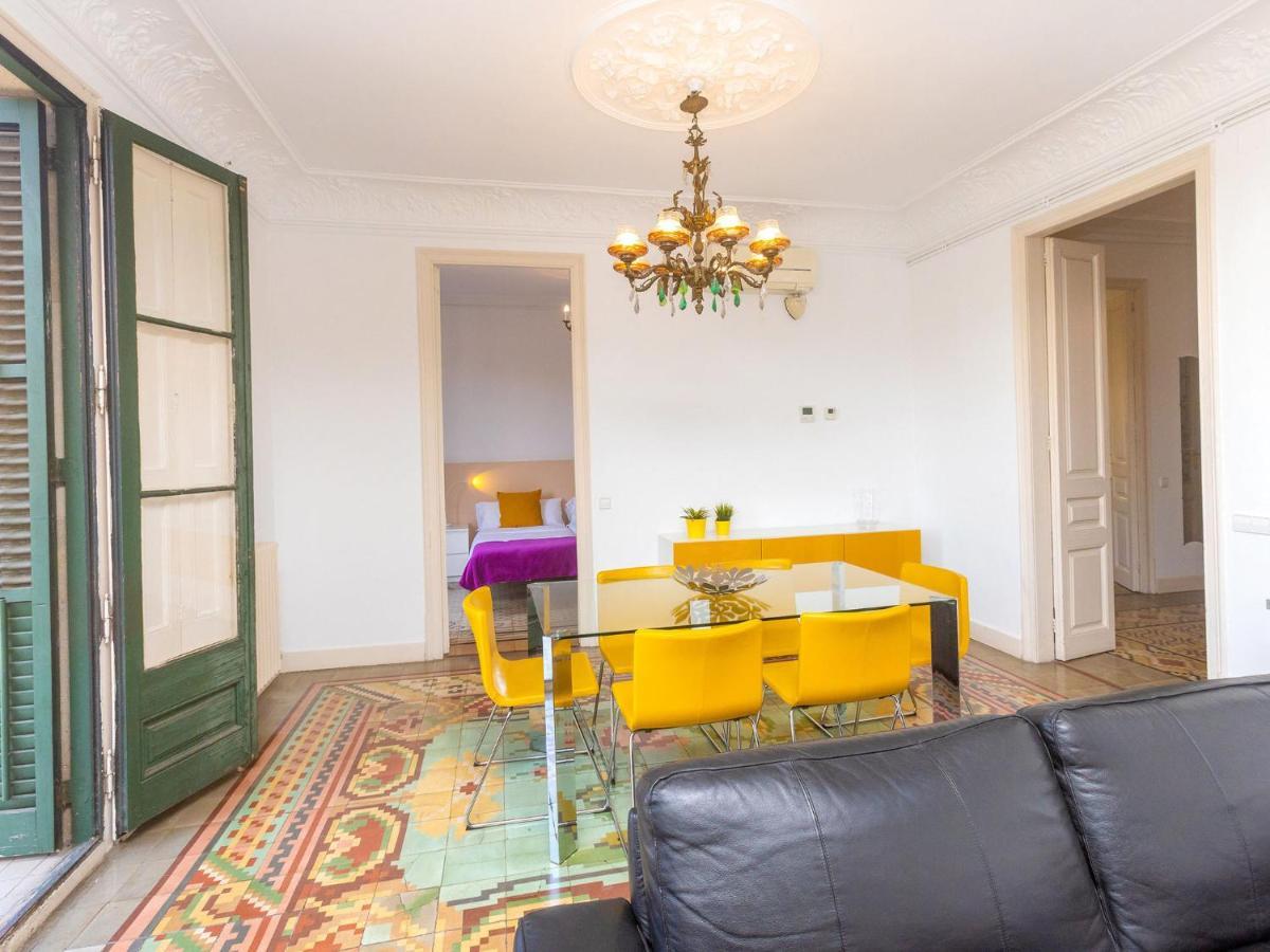 Appartamento Eix-dret-roger De Lluria-valencia By Interhome